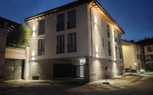 ATTICO – AMPIO TRILOCALI – ULTIMO PIANO – RESIDENZA LA CORTE – via Po Lissone – CLASSE ENERGETICA A4 – TARGET 2050