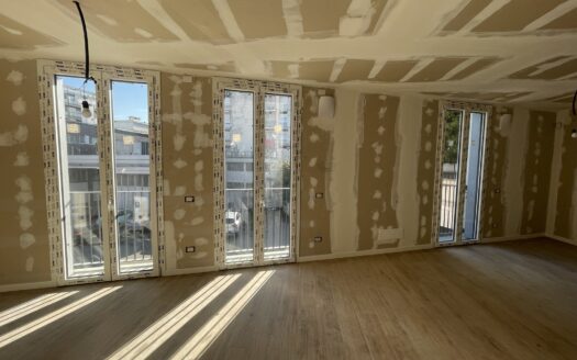 AMPIO TRILOCALE – PIANO INTERMEDIO – RESIDENZA LA CORTE – via Po Lissone – CLASSE ENERGETICA A4 – TARGET 2050