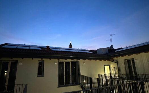 ATTICO – AMPIO TRILOCALI – ULTIMO PIANO – RESIDENZA LA CORTE – via Po Lissone – CLASSE ENERGETICA A4 – TARGET 2050